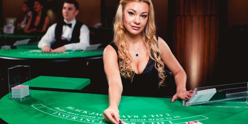 Bàn chơi live blackjack trực tuyến với dealer thật